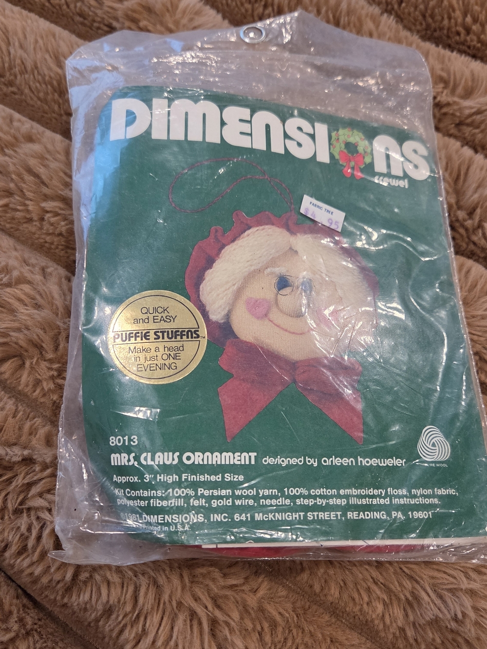 Vintage 1981 Dimensions Crewel Wool Felt 3" Mrs Claus Christmas Ornament Kit New